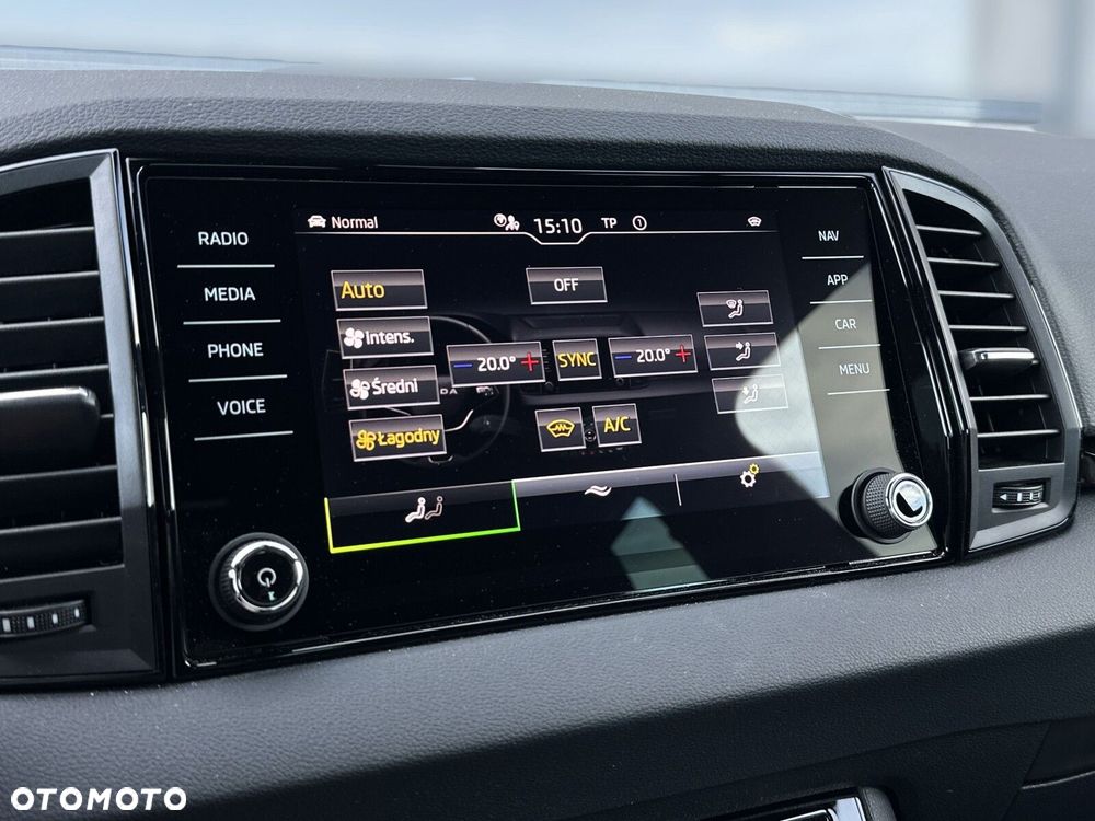Skoda Karoq 1.5 TSI ACT Sportline DSG - 24