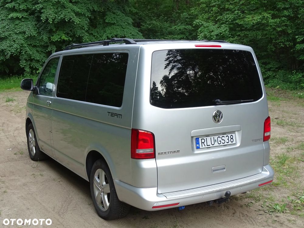 Volkswagen Multivan - 7