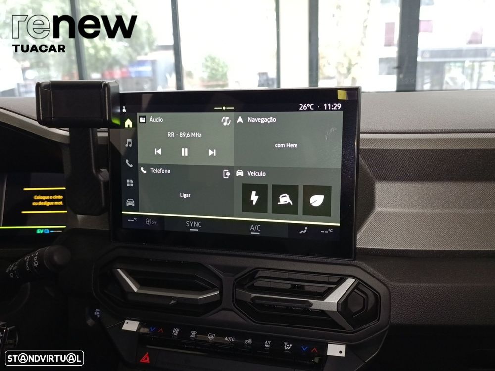Dacia Bigster 1.8 Hybrid Journey - 14