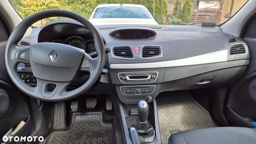Renault Fluence 1.6 16V Expression Euro5 - 13