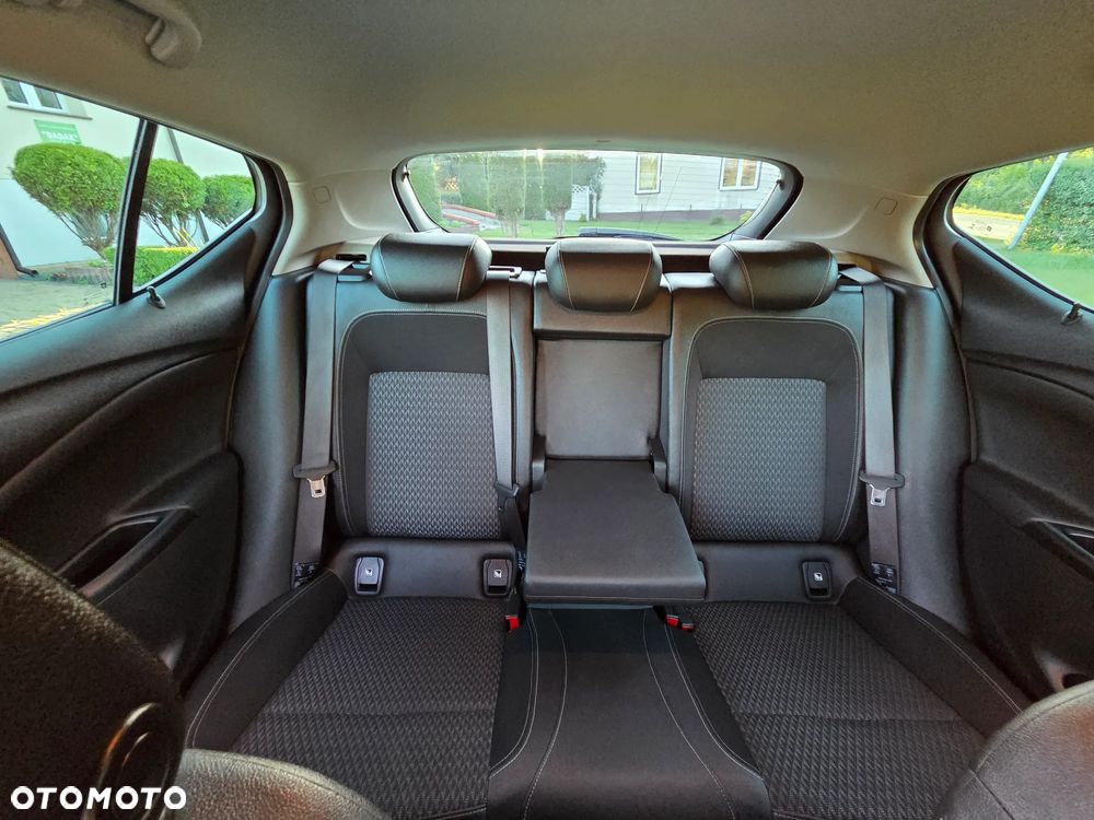 Opel Astra 1.4 Turbo Start/Stop Innovation - 28
