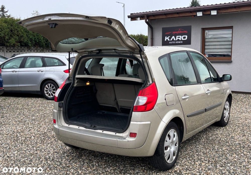 Renault Scenic - 22