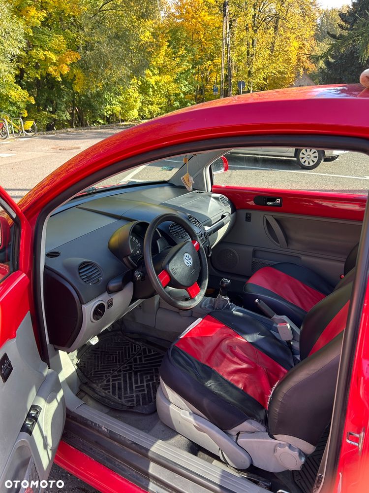 Volkswagen New Beetle 2.0 - 9