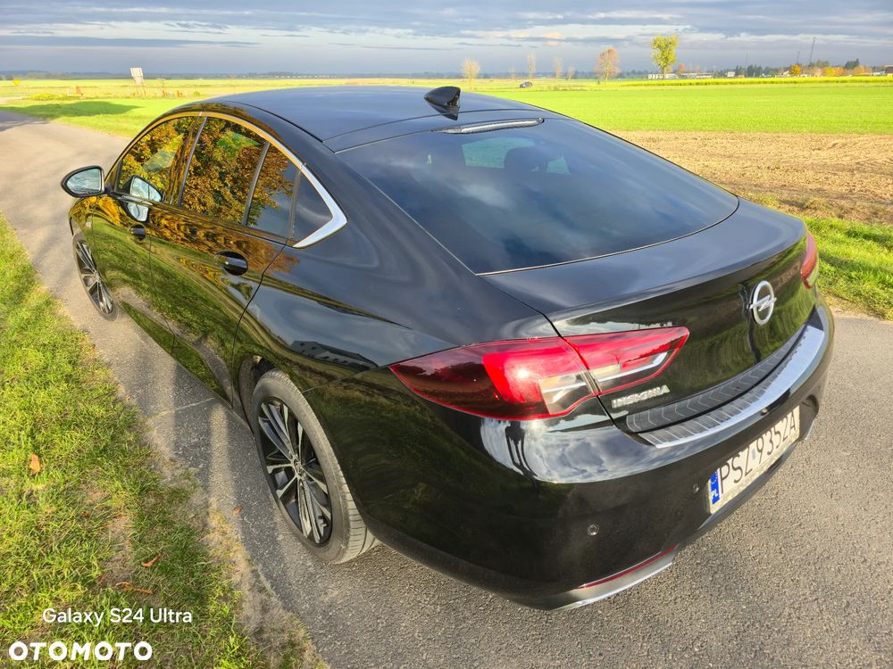 Opel Insignia - 11