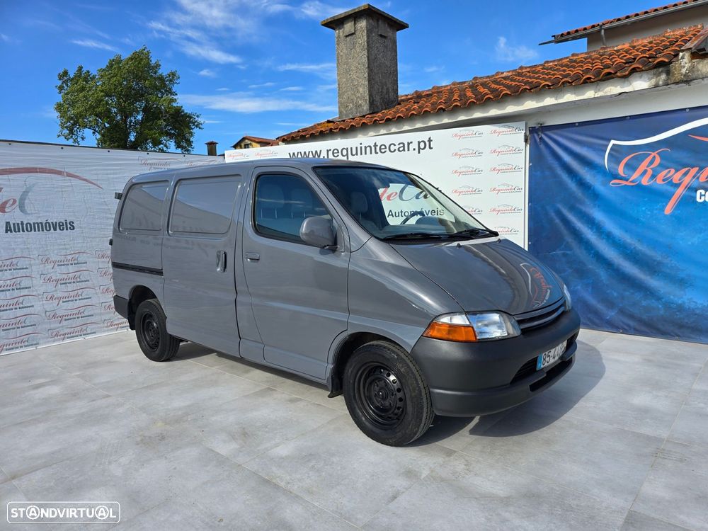 Toyota HiAce 2.4 D LXH12LB - 5