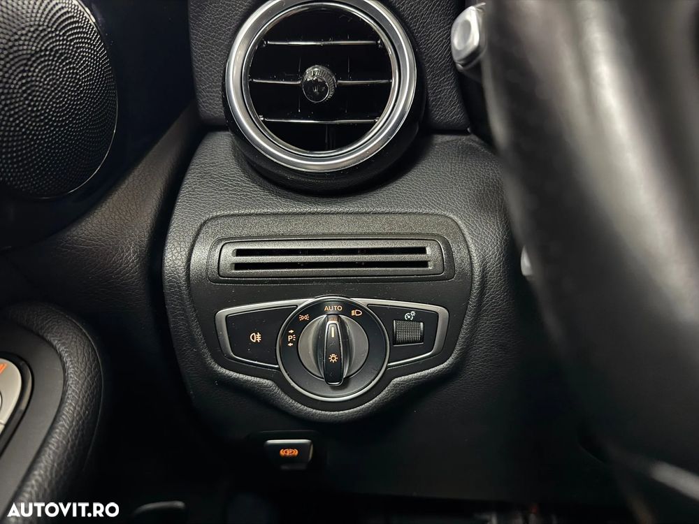 Mercedes-Benz GLC 220 d 4Matic 9G-TRONIC - 24