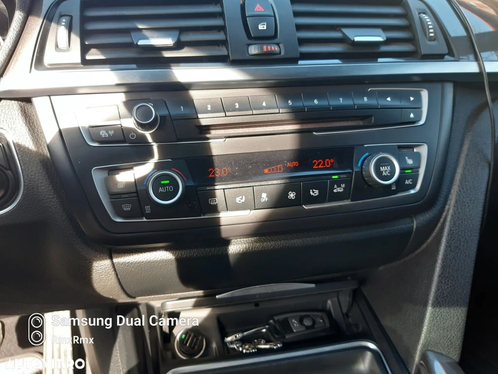 BMW Seria 3 320d Touring Aut. Modern Line - 13