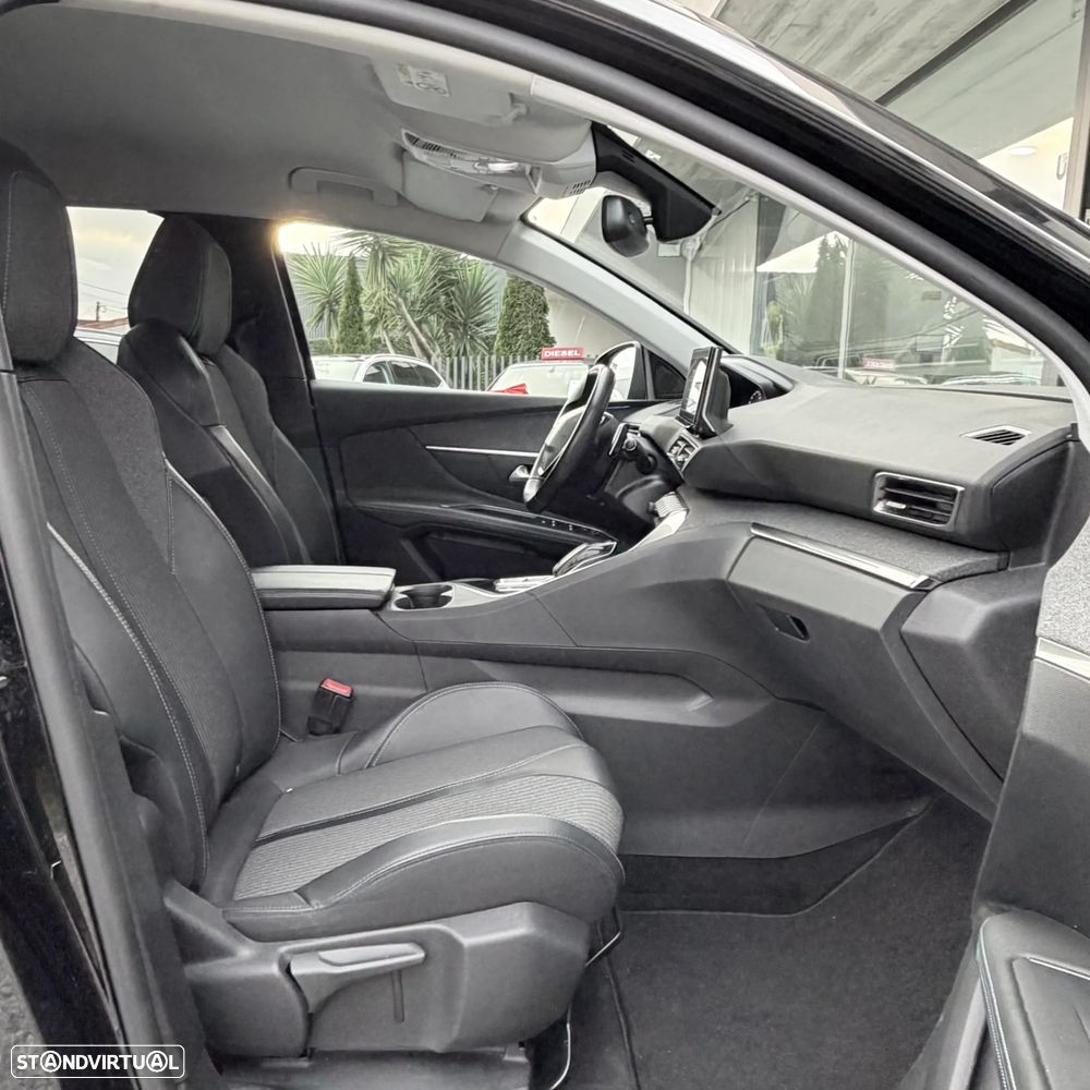 Peugeot 3008 1.5 BlueHDi Allure EAT8 - 18