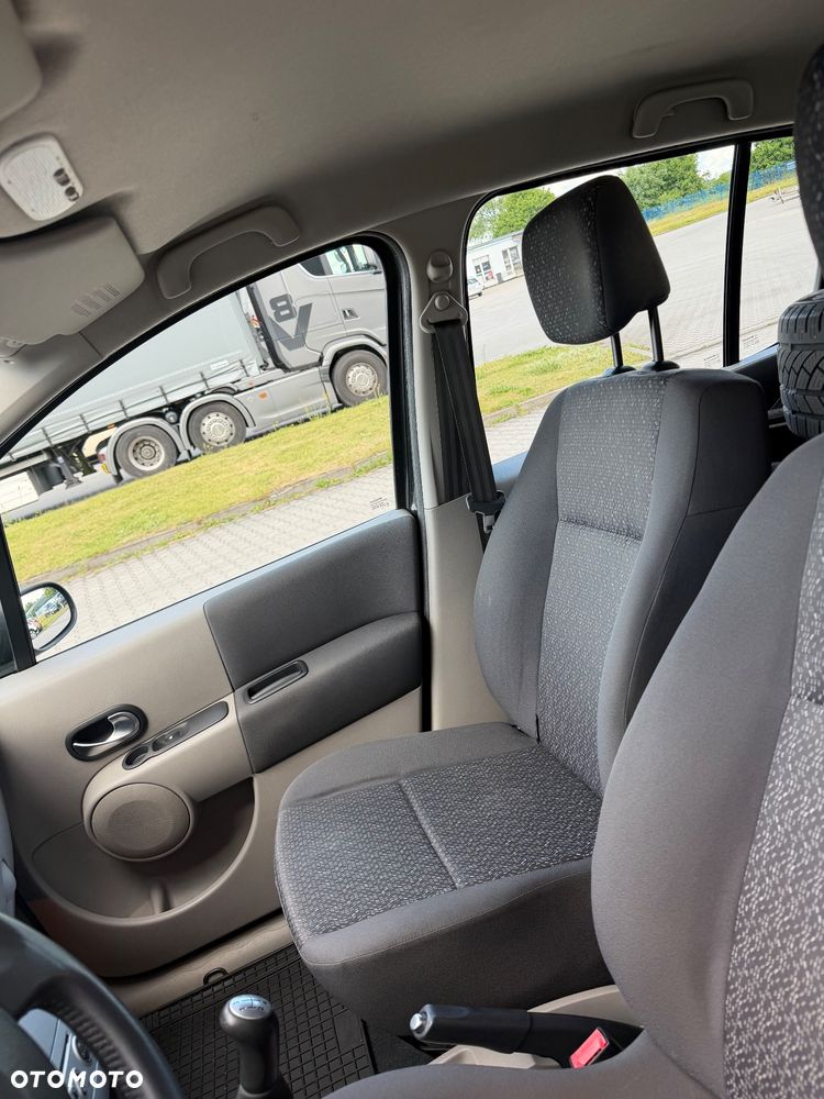 Renault Modus 1.6 16V Dynamique - 19