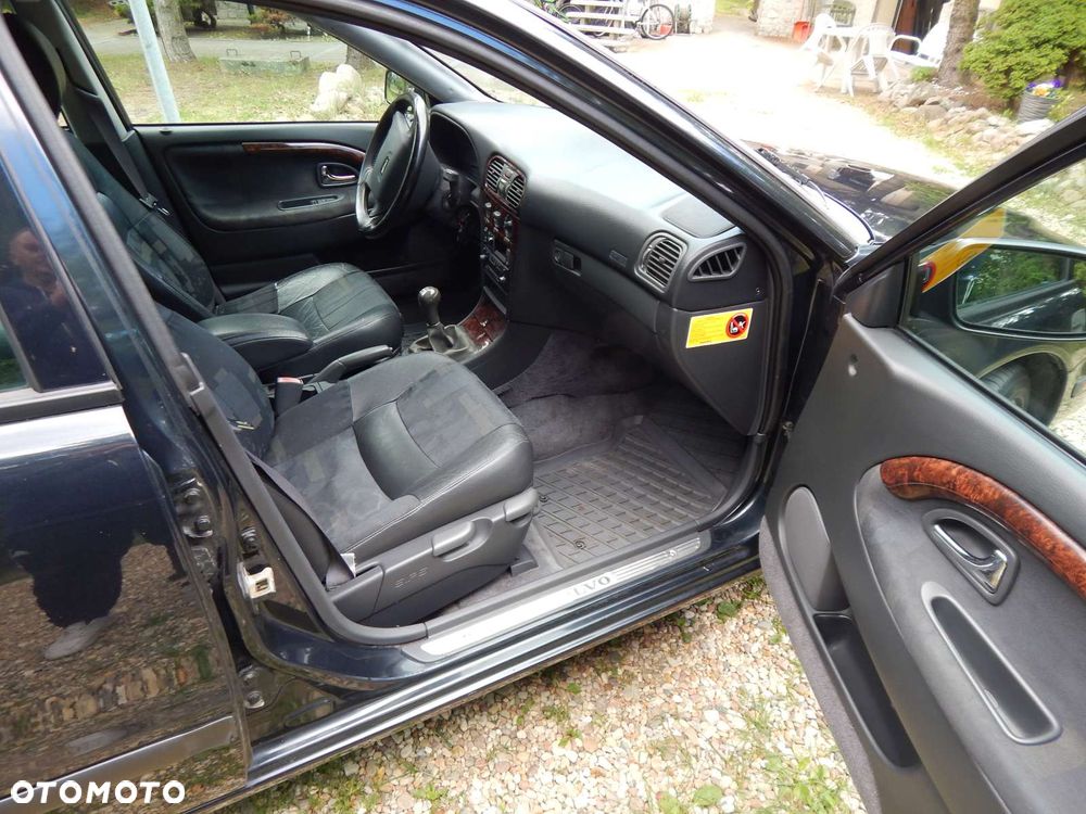 Volvo V40 2.0 Elegance - 11