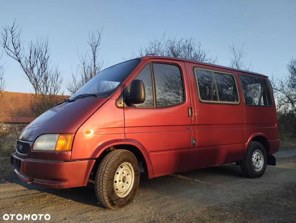 Ford Transit - 13
