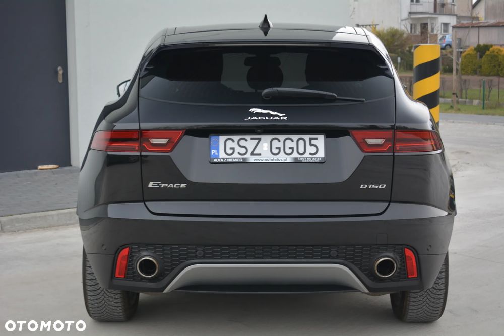 Jaguar E-Pace - 16