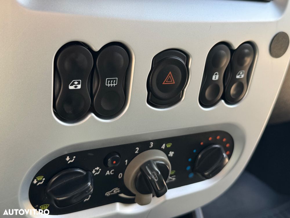 Dacia Logan 1.6 Prestige - 20