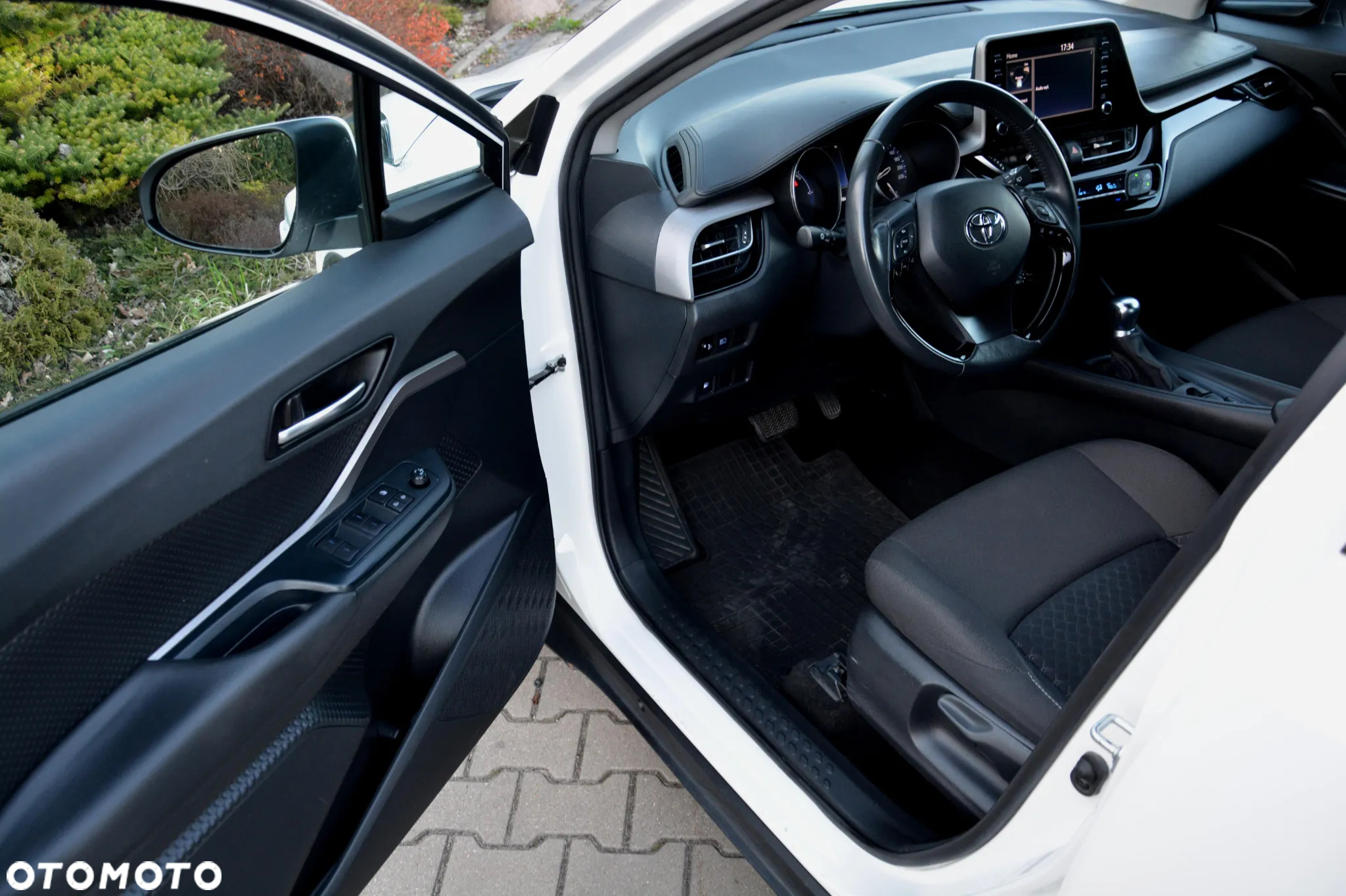 Toyota C-HR 1.8 Hybrid Comfort - 5