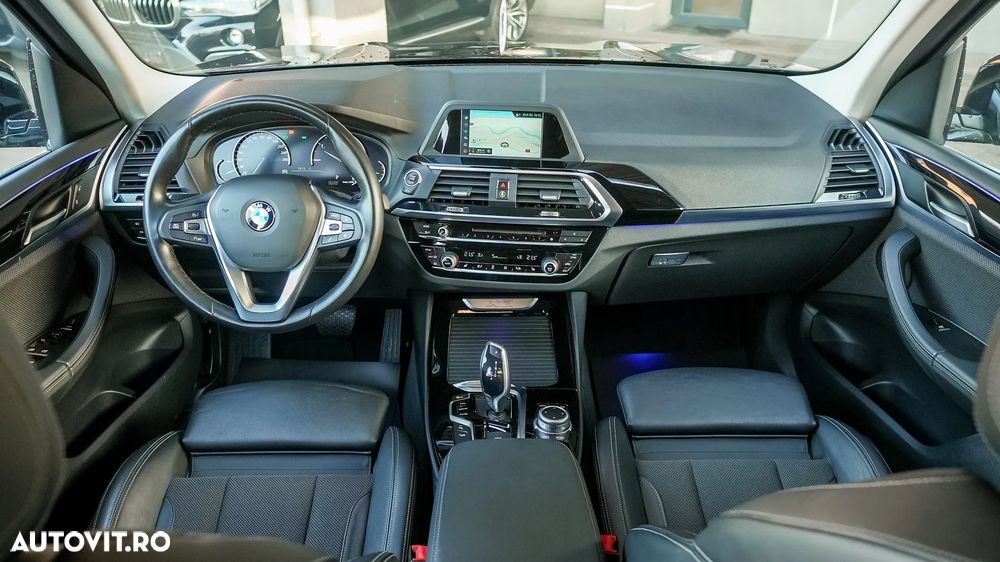 BMW X3 xDrive20d Aut. - 9