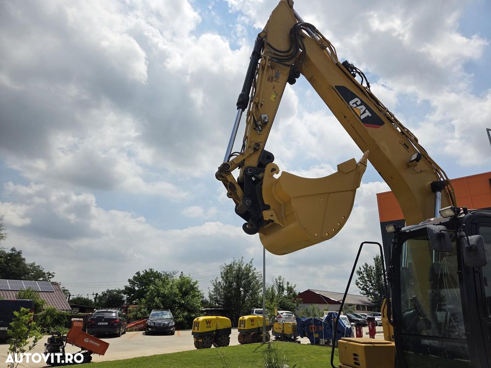 Caterpillar CAT 313F, 2018, 3.980h, CUPLA RAPIDA hidr, cupa NOUA, instalatia picon pe brate, camera spate, camera dreapta, motor CAT 115CP, posbilitate leasing 3 ani, STARE FOARTE BUNA produs in Japonia, PROMOTIE 59.900 EUR+Tva - 15
