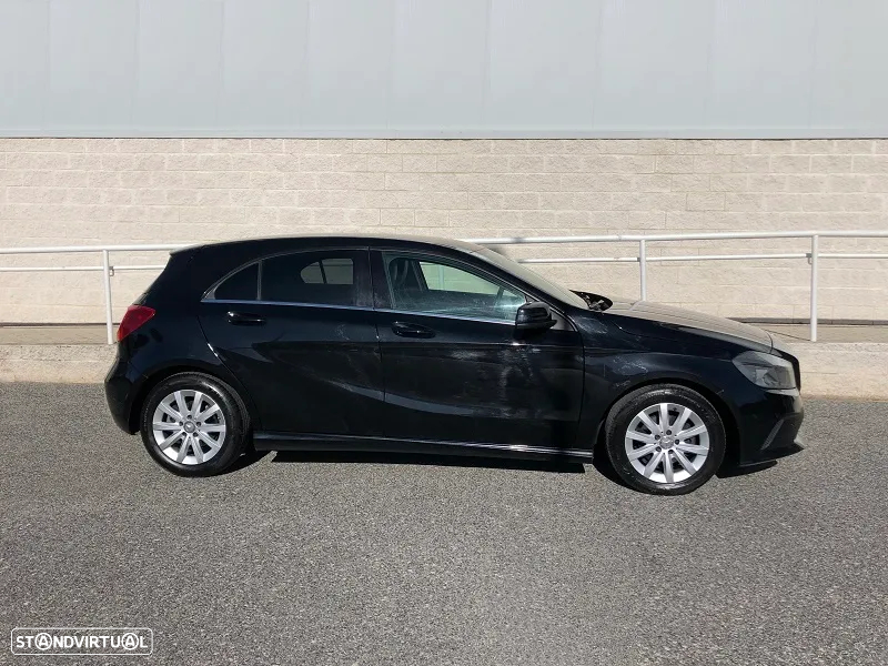 Mercedes-Benz A 180 d Urban - 2