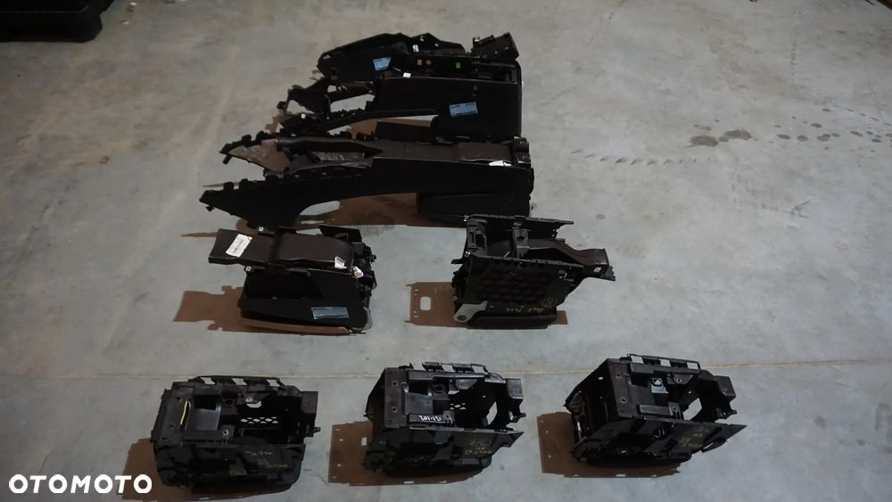 x32szt VW AUDI SEAT SKODA PORSCHE TUNEL ŚRODKOWY PODŁOKIETNIK - 22