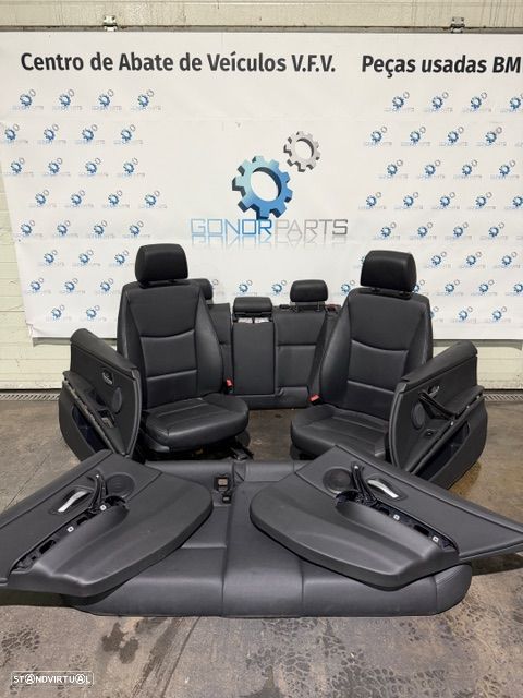 Conjunto Bancos BMW serie 3 E91 em PELE - 1
