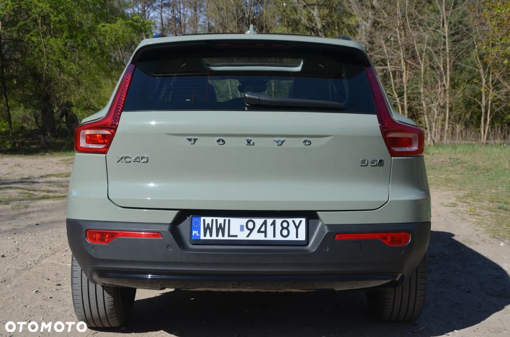 Volvo XC 40 B5 B AWD Ultimate Dark - 8