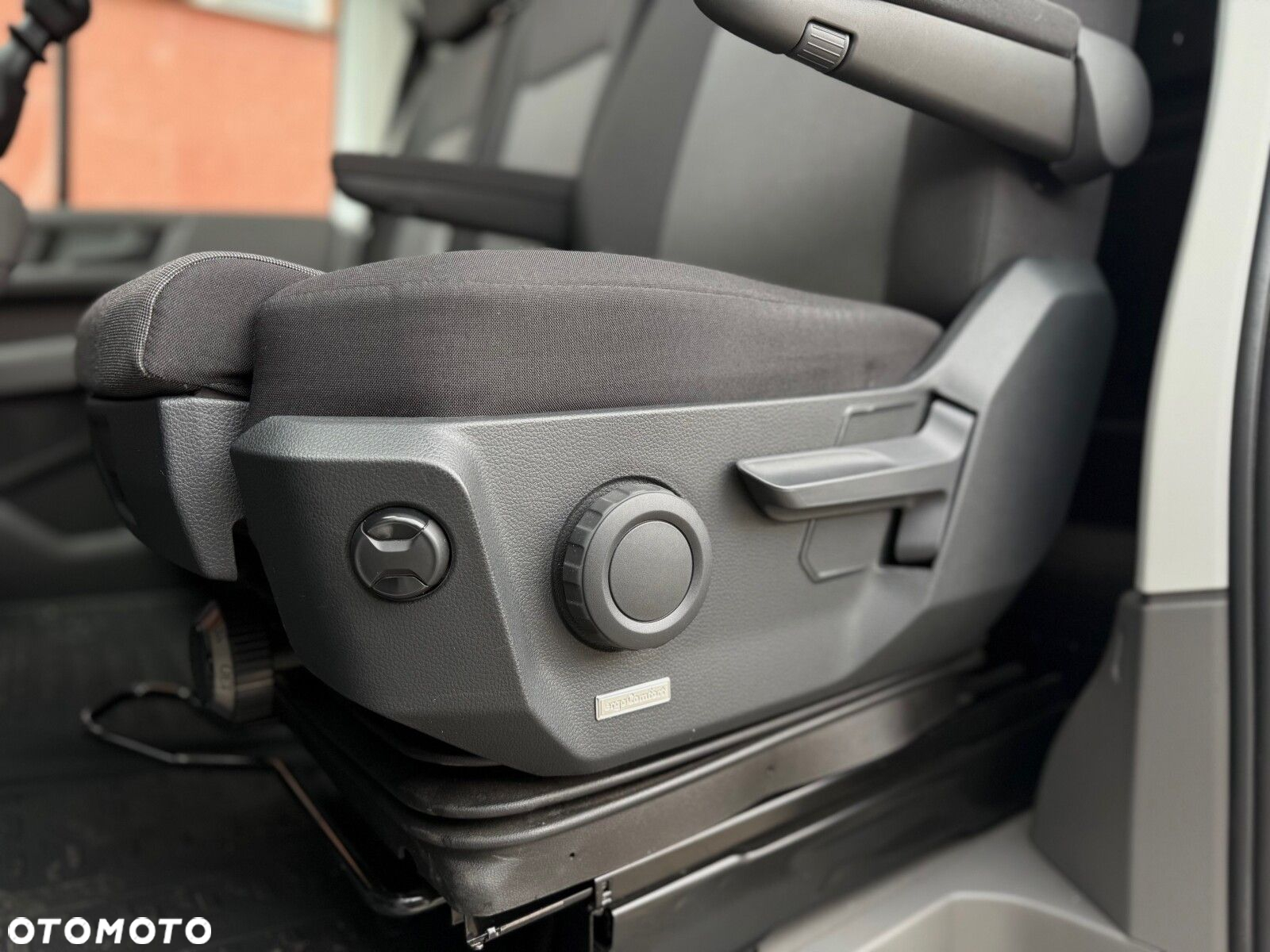 Volkswagen Crafter 35 furgon 140KM 3640 - 10