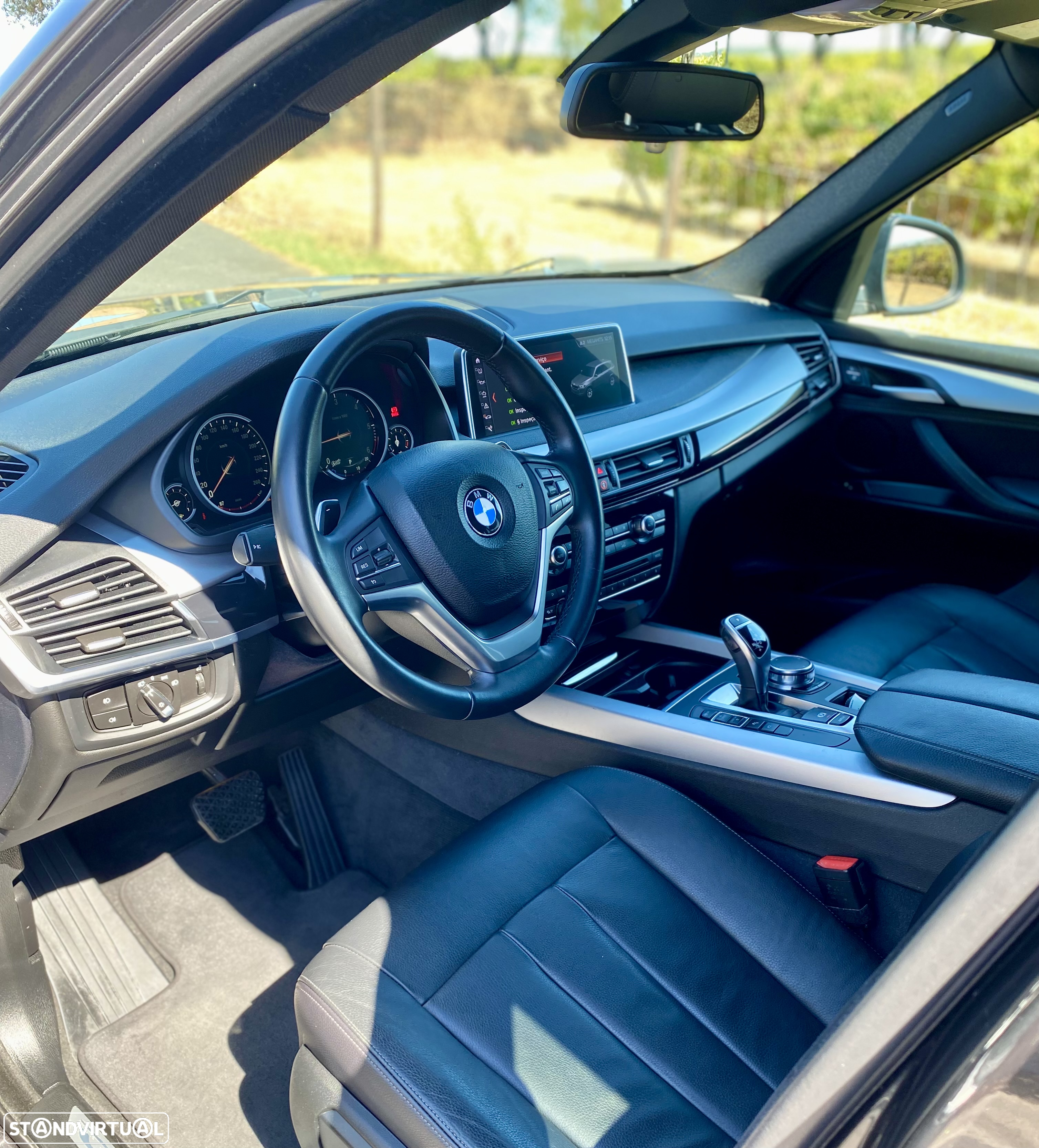 BMW X5 25 d sDrive Comfort 7L - 9