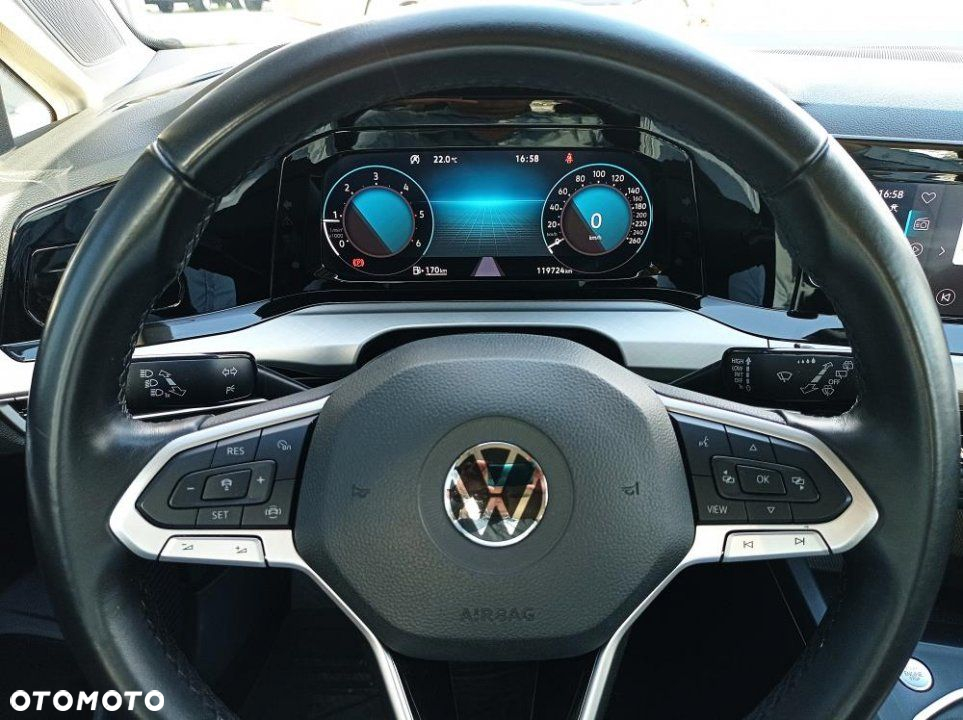 Volkswagen Golf - 16