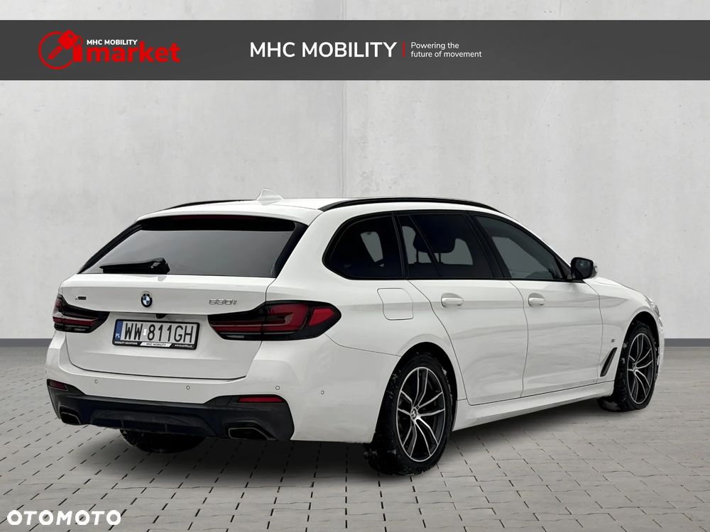 BMW Seria 5 530i xDrive mHEV M Sport sport - 6