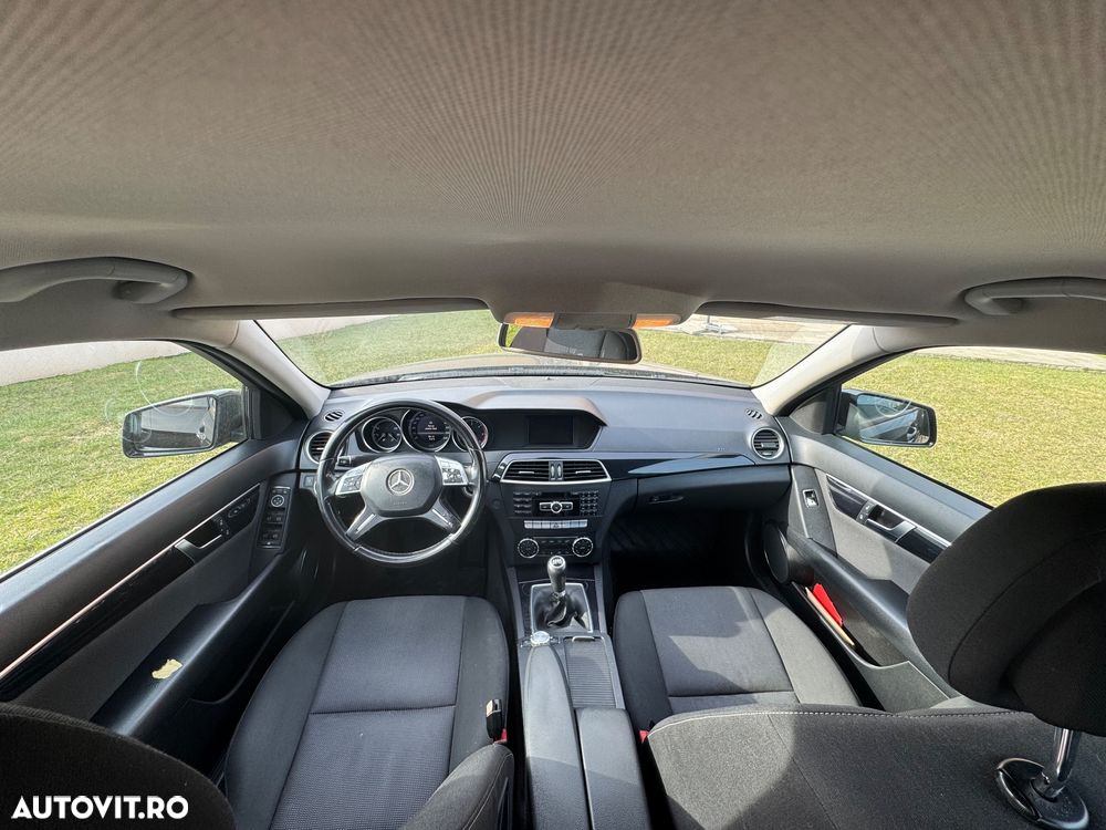 Mercedes-Benz C - 7