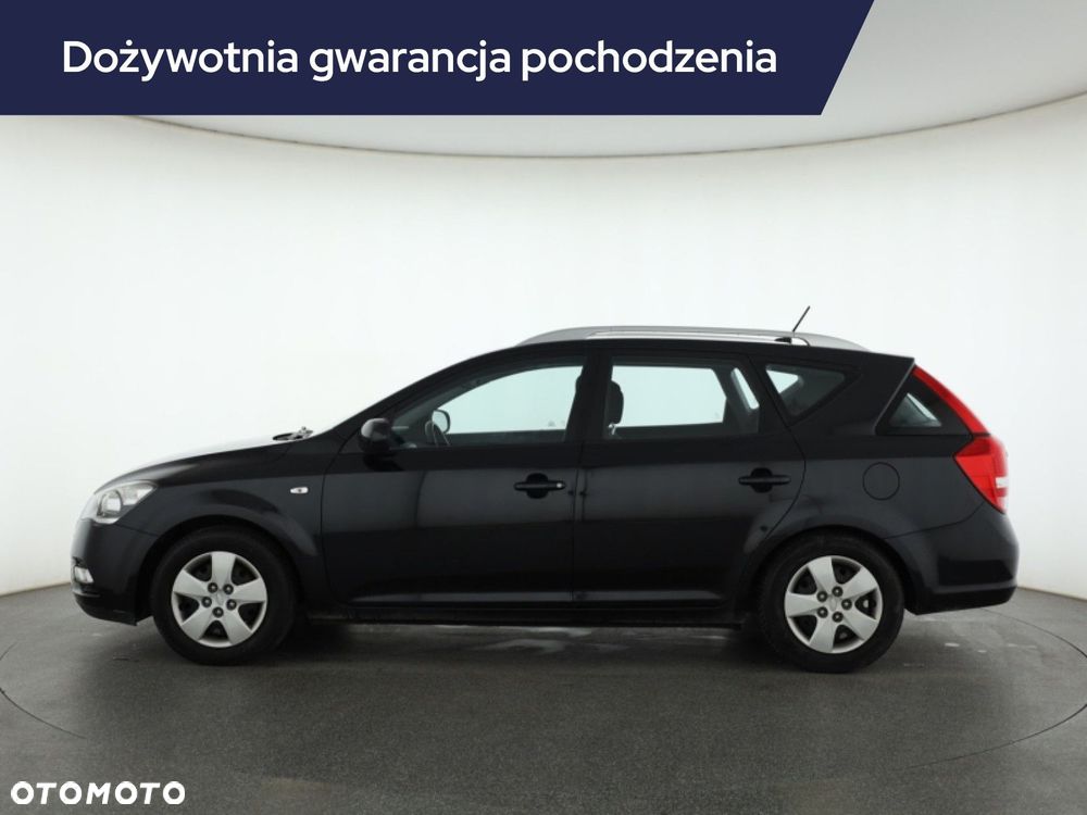 Kia Ceed 2010 photo 3