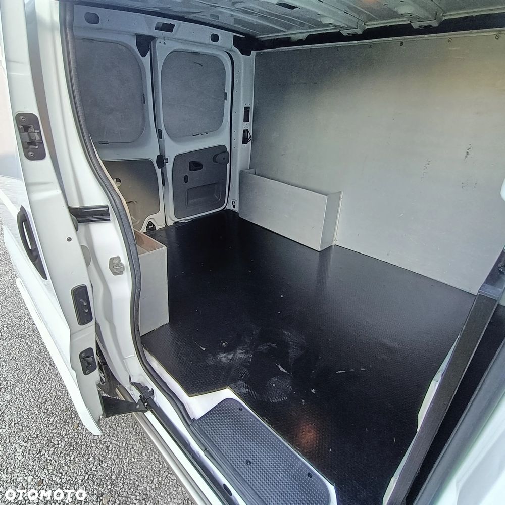 Renault Trafic II - 20