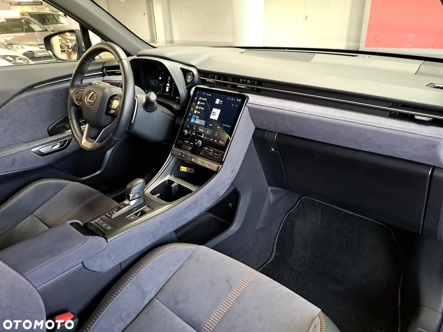 Lexus LBX 1.5 Hybrid Cool - 16