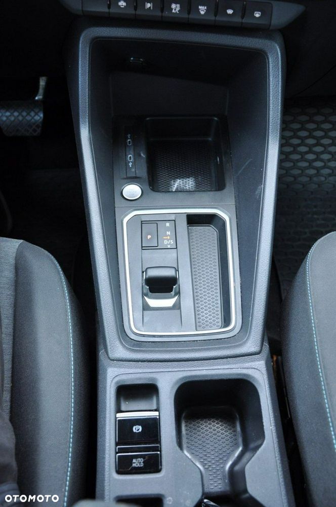Ford Tourneo Connect Grand - 20