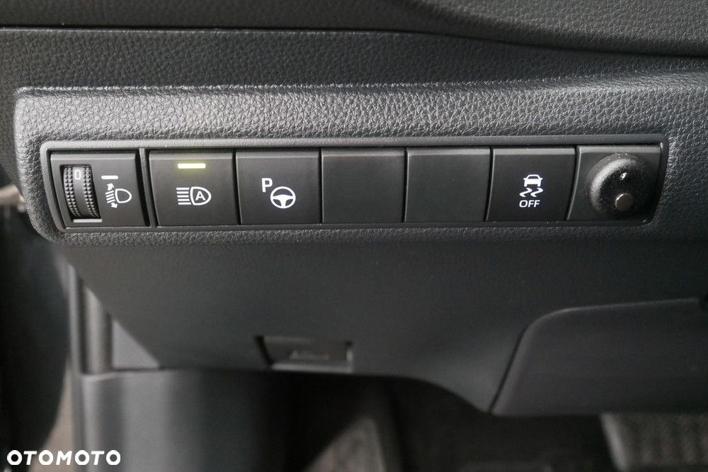 Toyota Corolla 1.8 Hybrid Comfort - 26