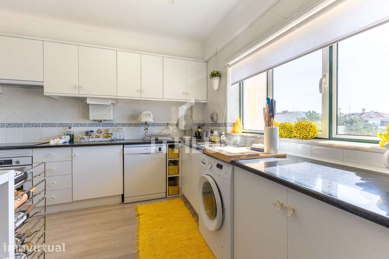 Apartamento T4 Renovado em Portimão - Grande imagem: 4/45