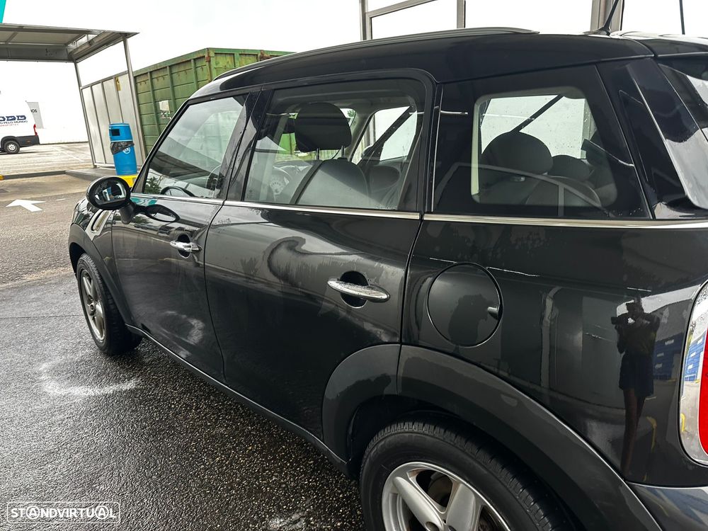 MINI Countryman One D - 23