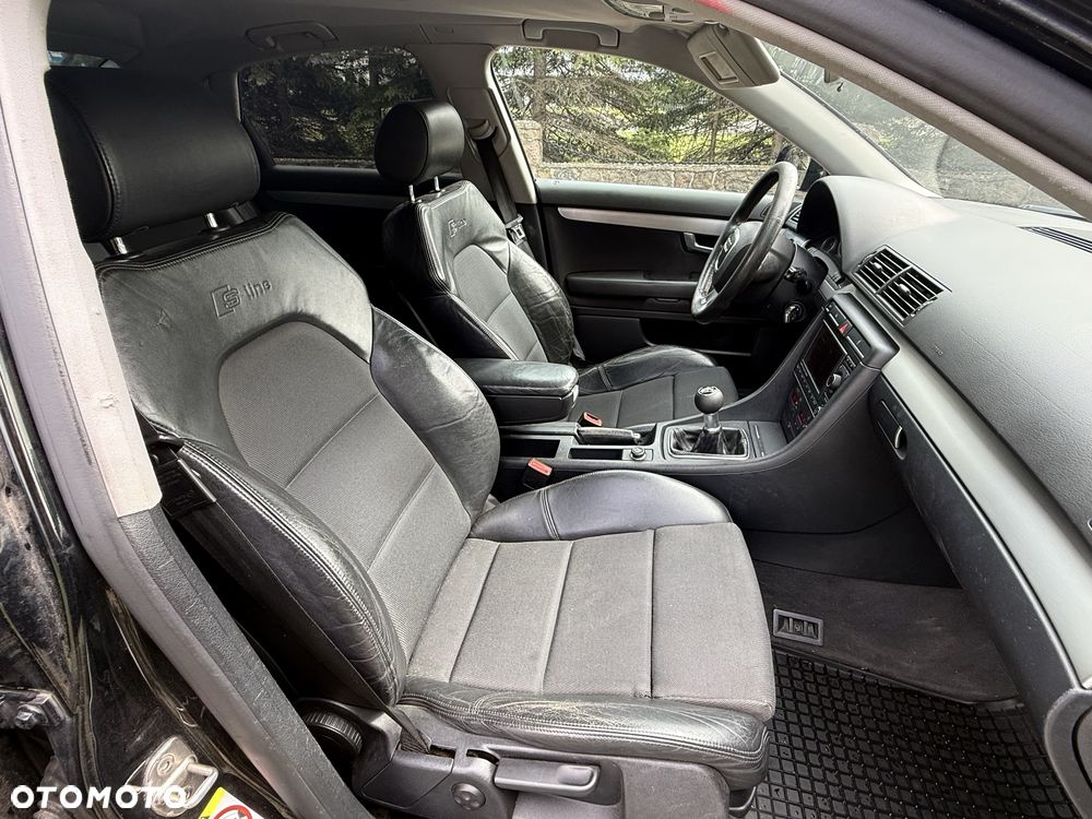 Audi A4 Limousine - 6