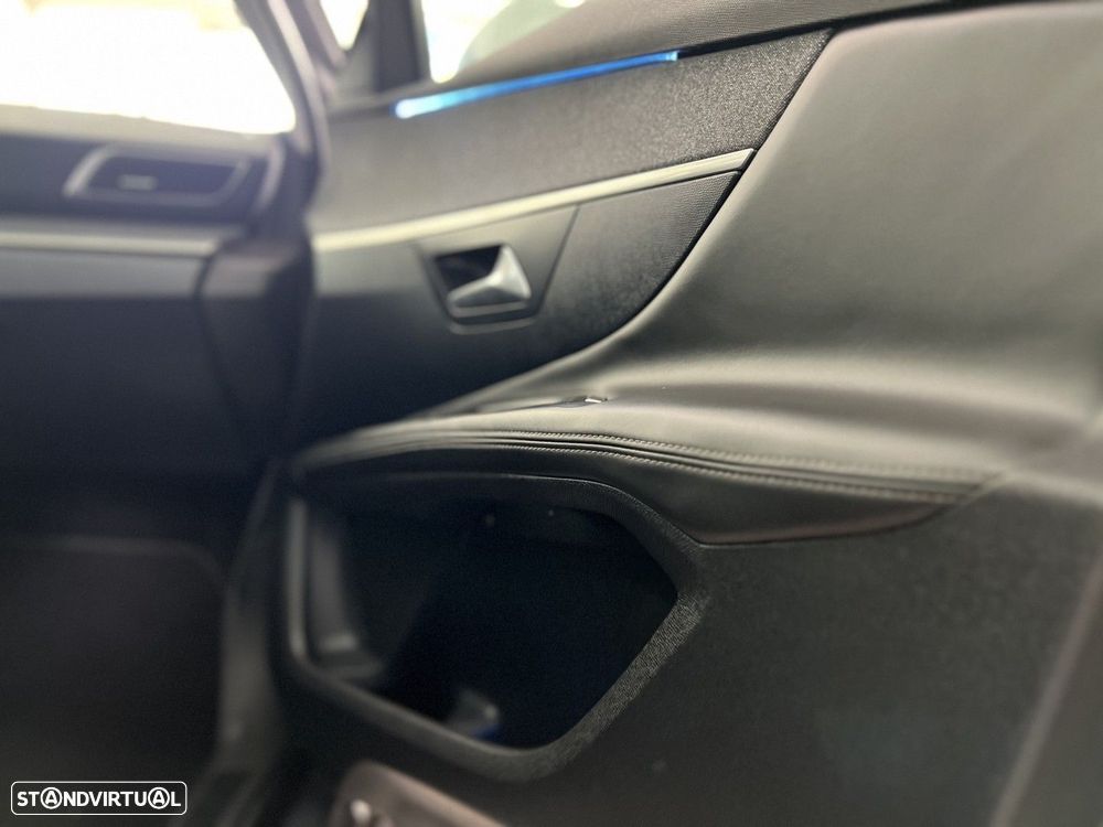 Peugeot 3008 1.6 BlueHDi Allure - 27
