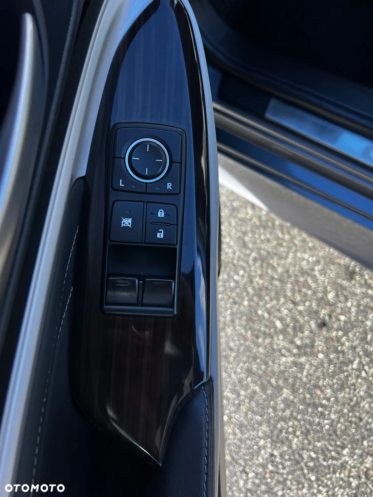 Lexus RC 200t / 300 Elegance - 11