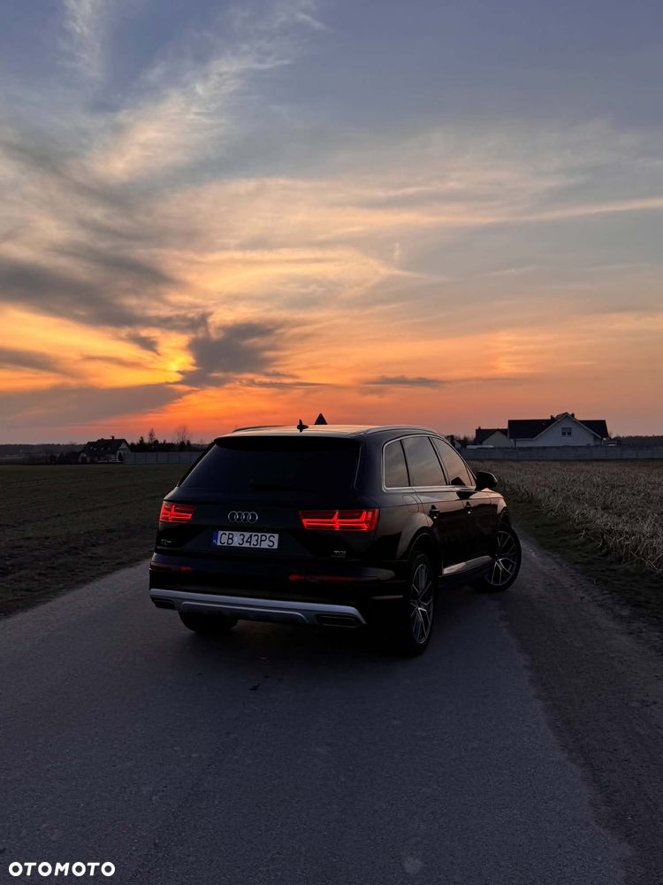 Audi Q7 - 6