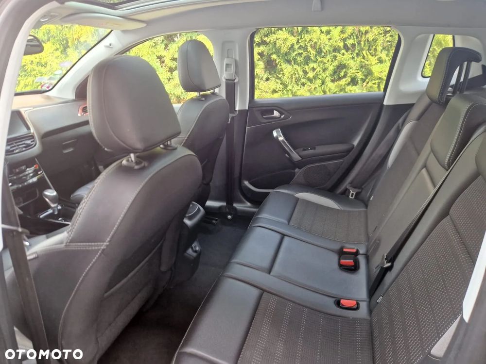 Peugeot 2008 - 24