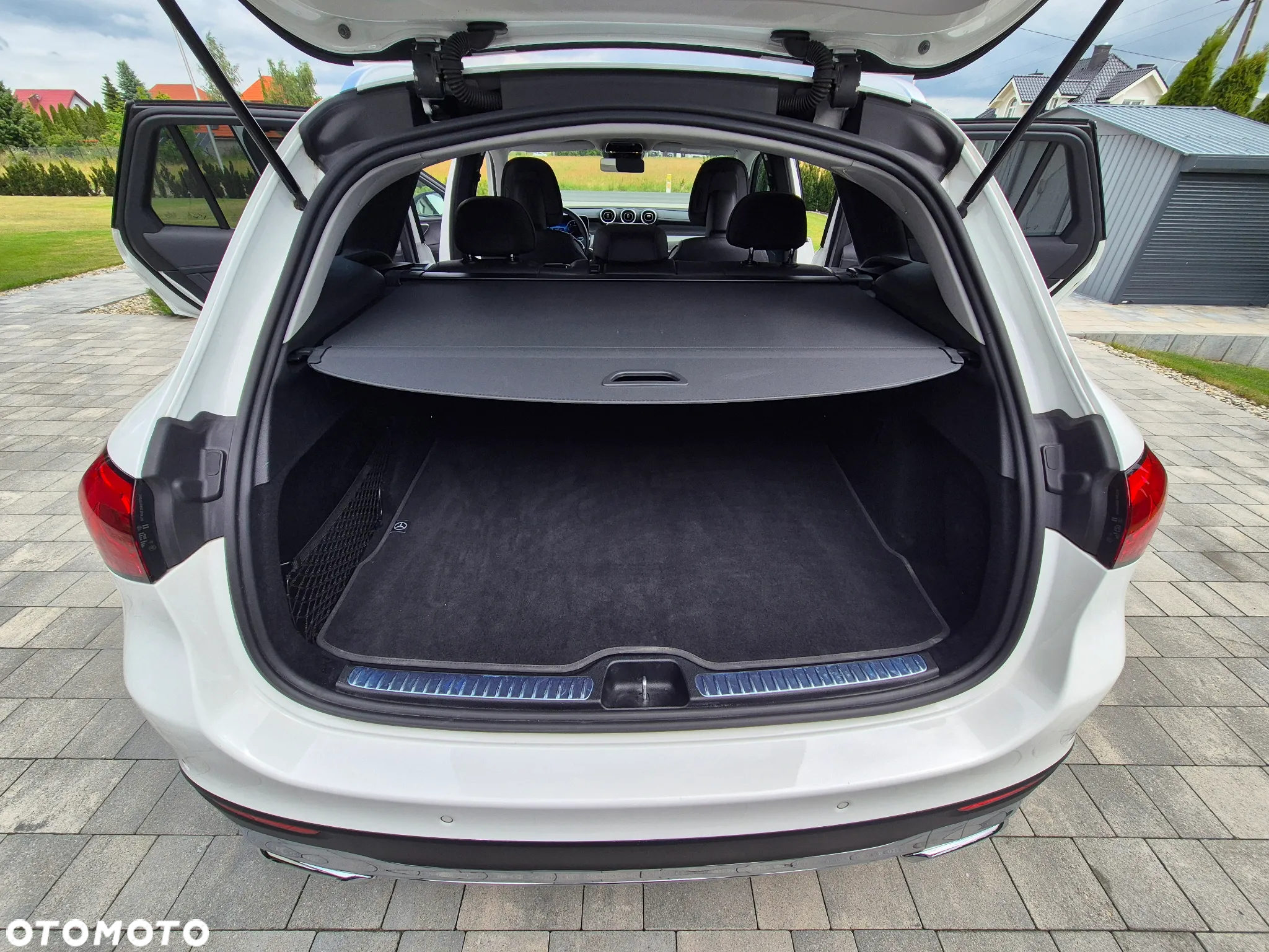 Mercedes-Benz GLC - 34