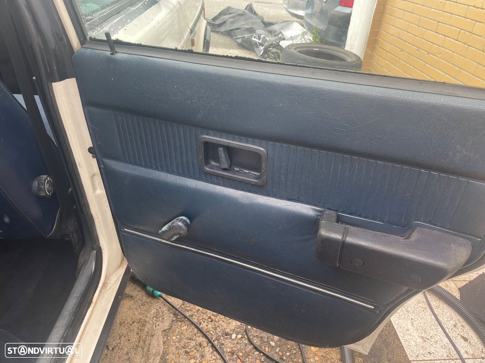Volvo 240 - 9