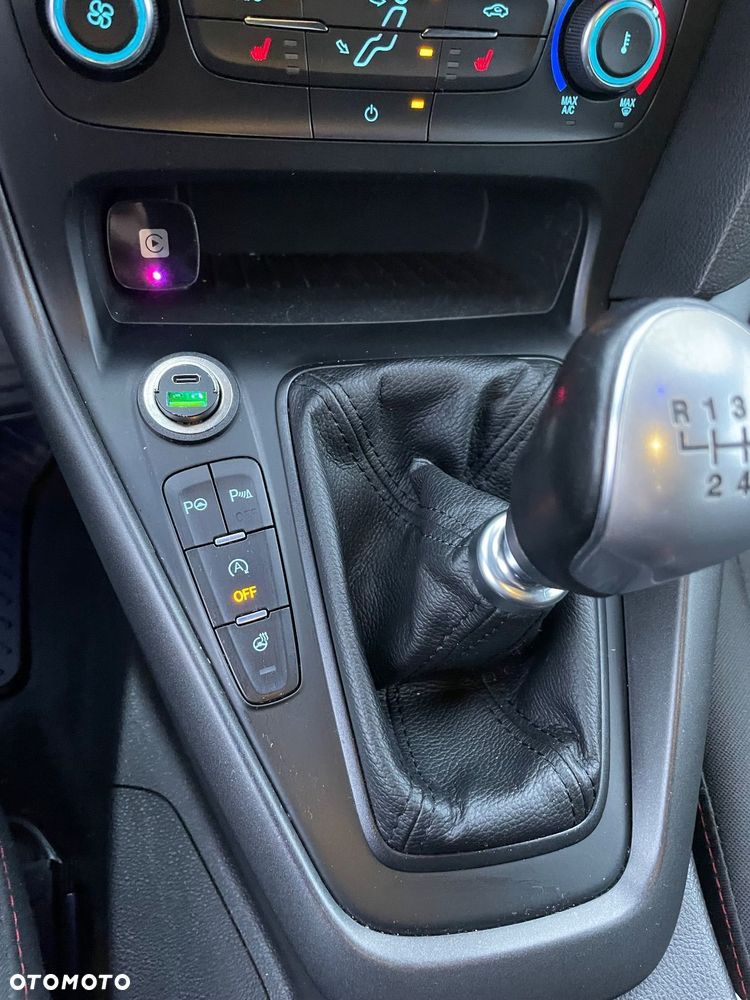 Ford Focus 1.5 EcoBoost ST-Line Black ASS - 15