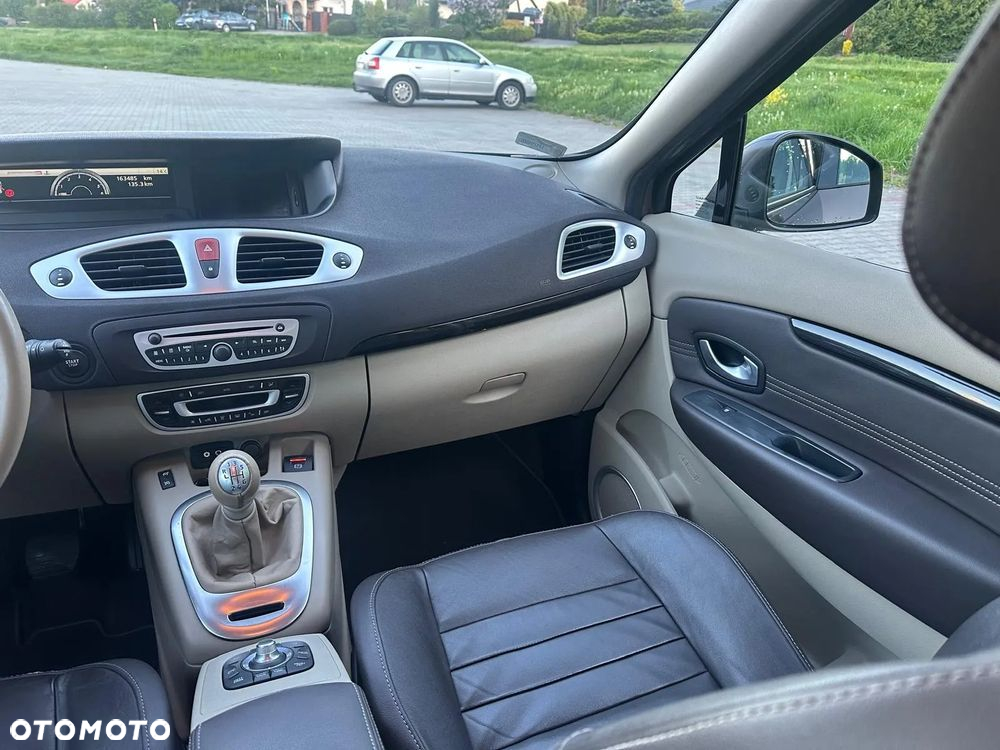 Renault Grand Scenic Gr 2.0 dCi Privilege - 37