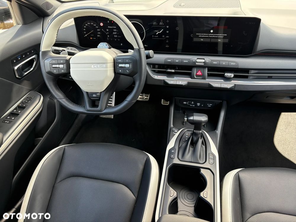 Kia K4 1.6 T-GDI GT Line - 24