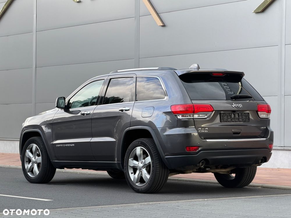 Jeep Grand Cherokee - 16