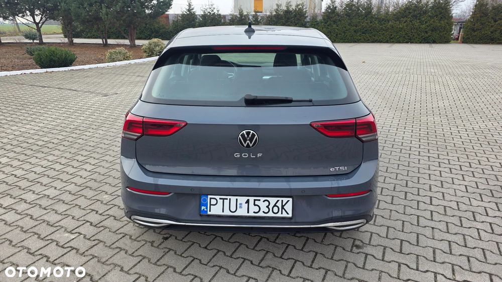Volkswagen Golf - 9