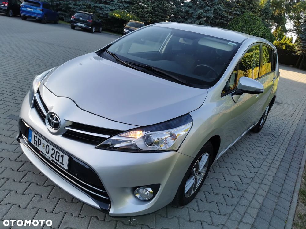 Toyota Verso 1.8 Premium 7os EU6 - 2