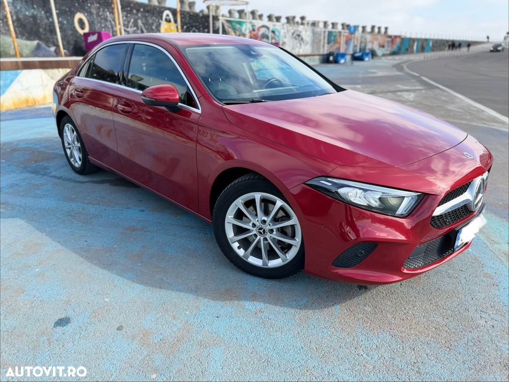 Mercedes-Benz A 180 d Sedan 8G-DCT - 29